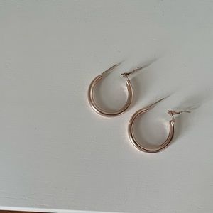 RoseGold Hoop Earrings!